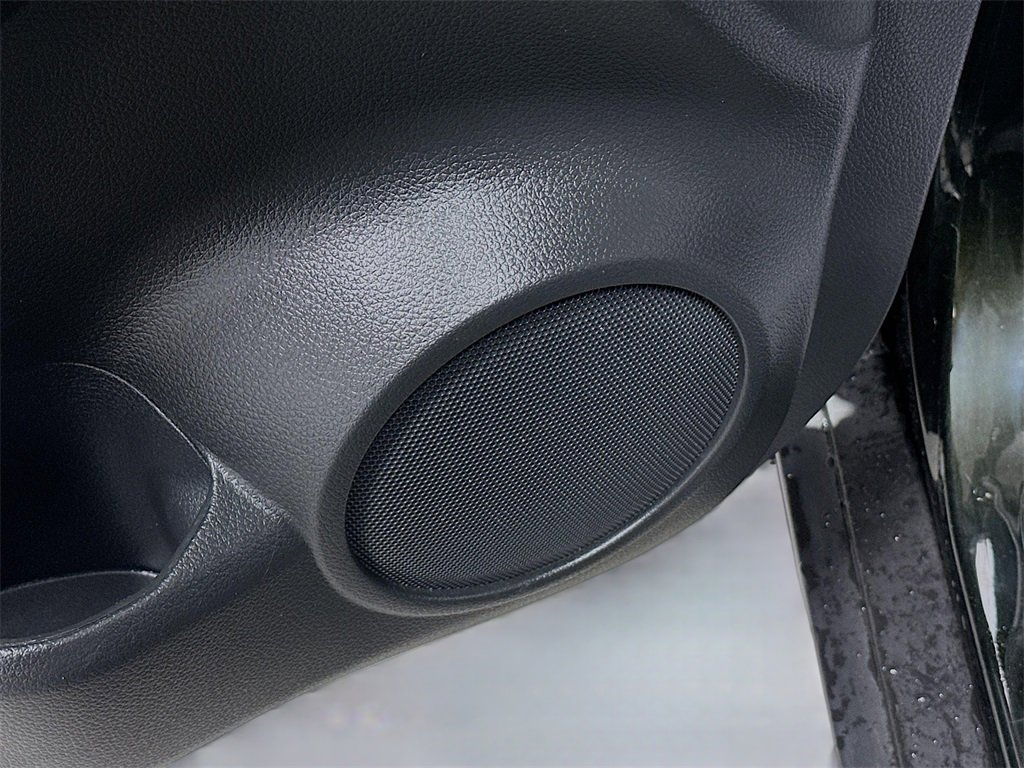 Used 2019 Nissan Rogue SV w/ Premium Package image 20