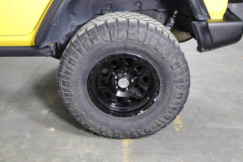 Used 2019 Jeep Wrangler Unlimited Rubicon AWD/4WD image 40