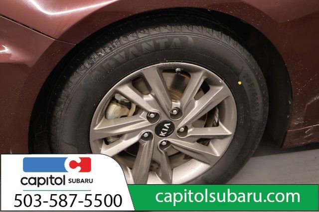 Used 2020 Kia Optima LX image 9