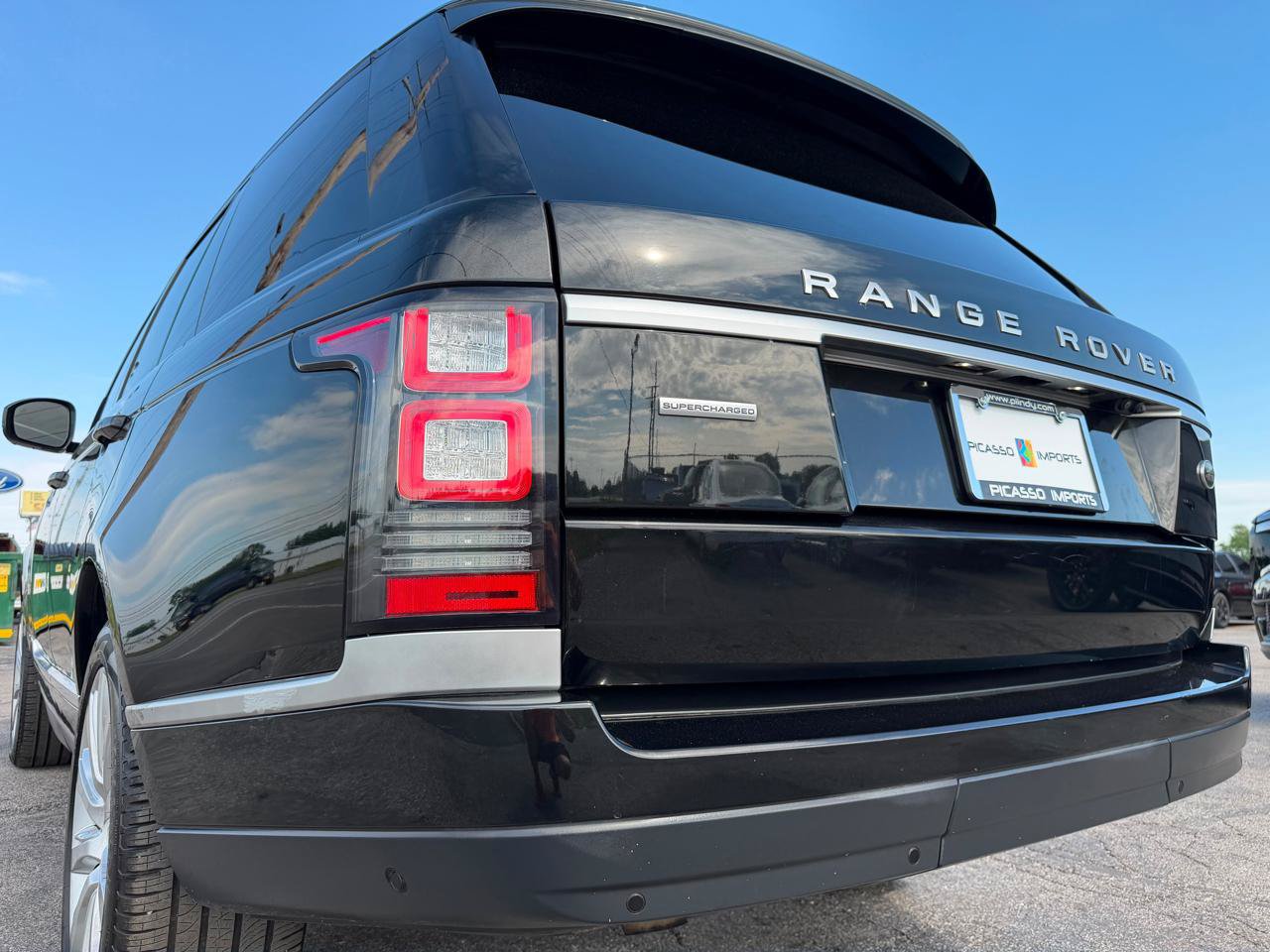 Used 2016 Land Rover Range Rover Supercharged AWD/4WD image 8