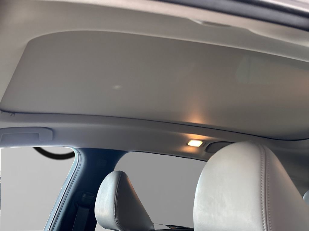 Used 2023 INFINITI QX50 Luxe image 21