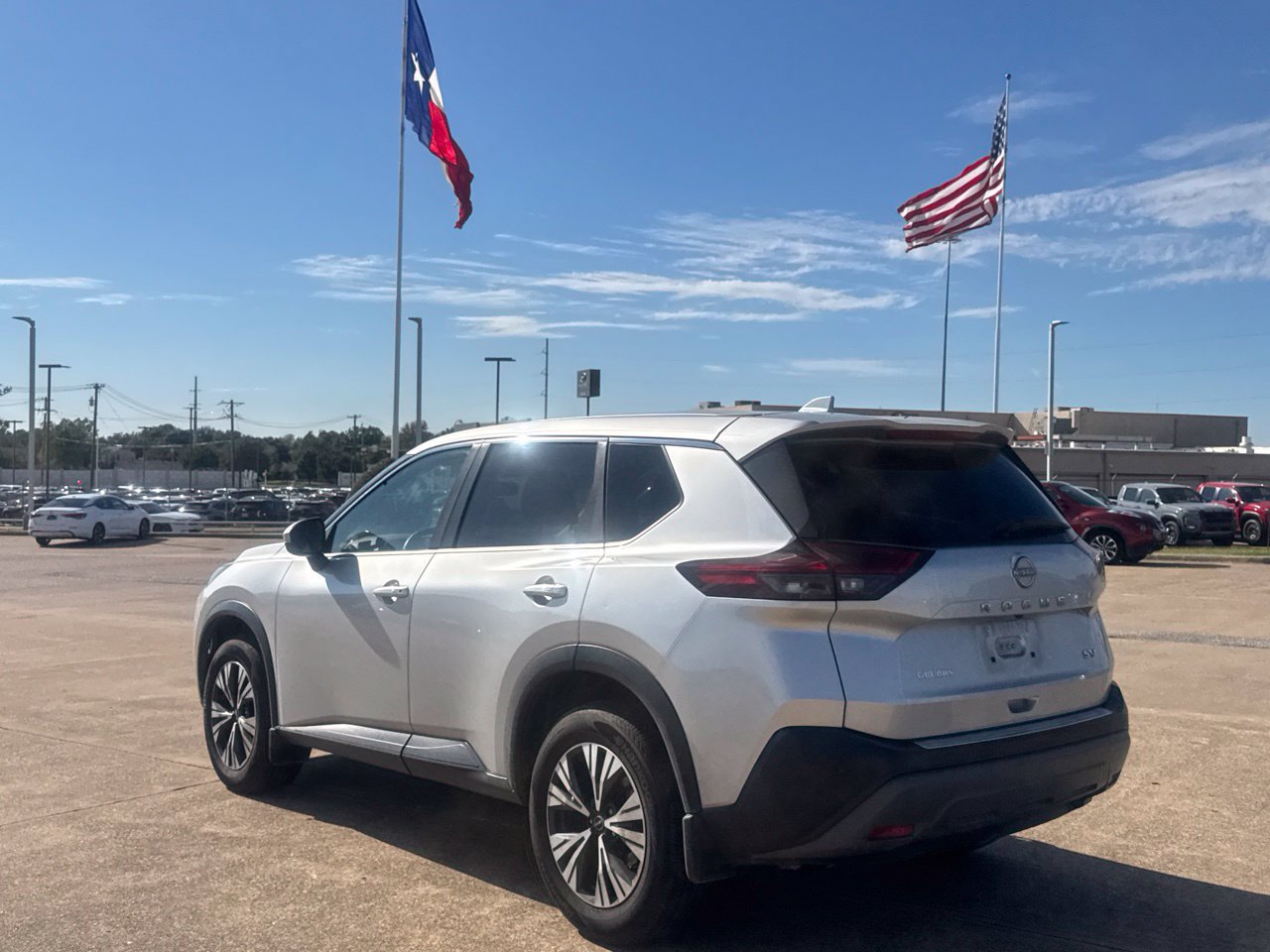 Certified 2023 Nissan Rogue SV FWD image 21