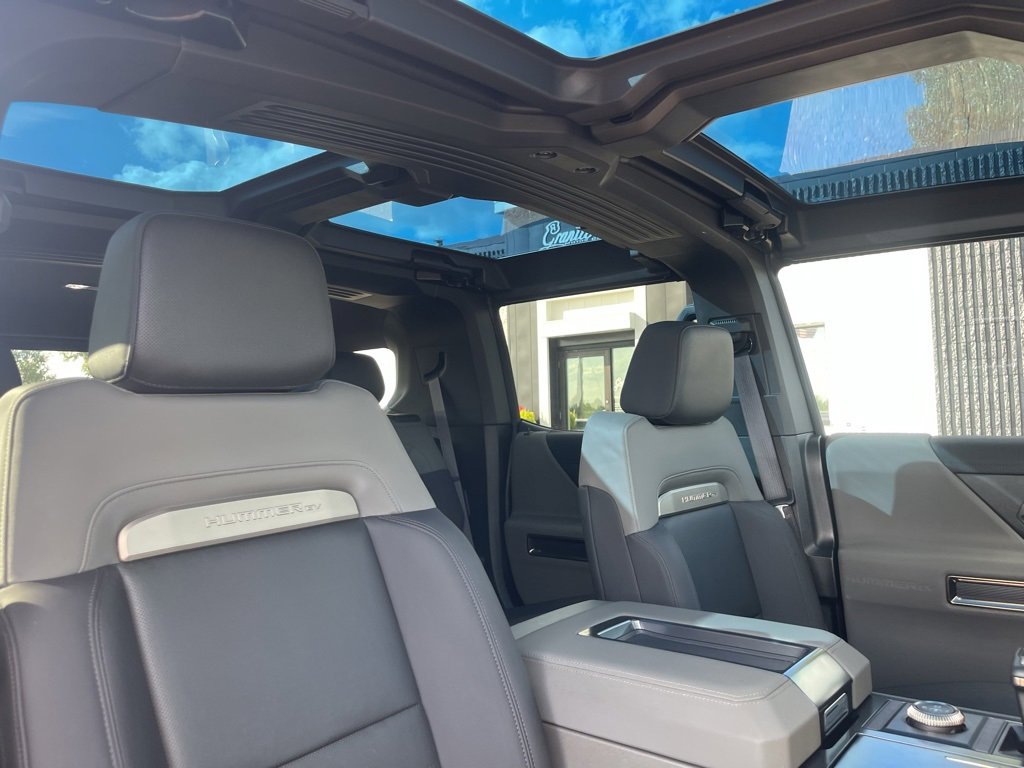 Used 2024 GMC Hummer EV 3X w/ Omega Edition image 38