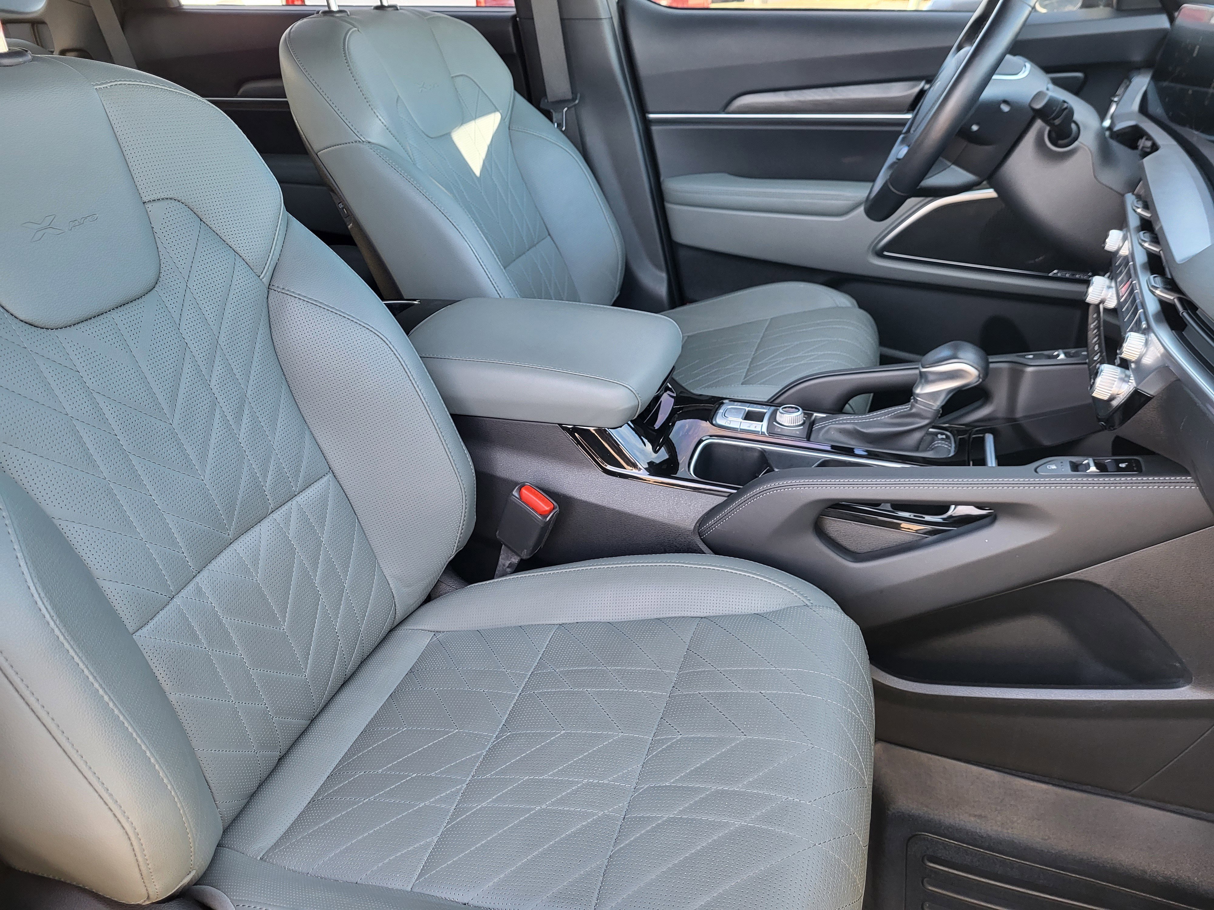 Used 2024 Kia Telluride SX X-Pro image 11