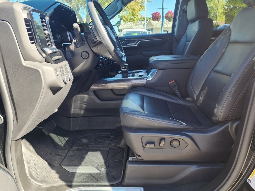 Certified 2024 Chevrolet Silverado 1500 LTZ w/ Technology Package image 29