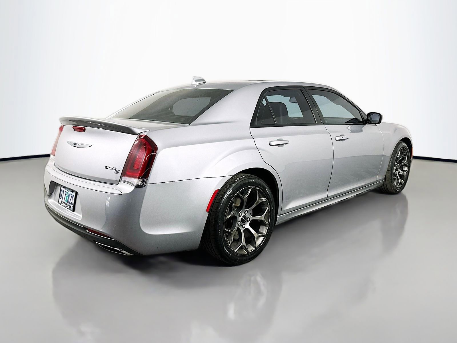 Used 2017 Chrysler 300 S w/ S Model Appearance Package image 8