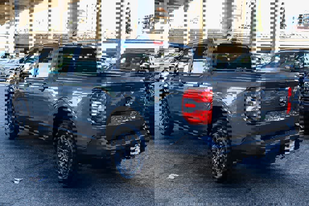 New 2026 Ford Maverick XLT image 6
