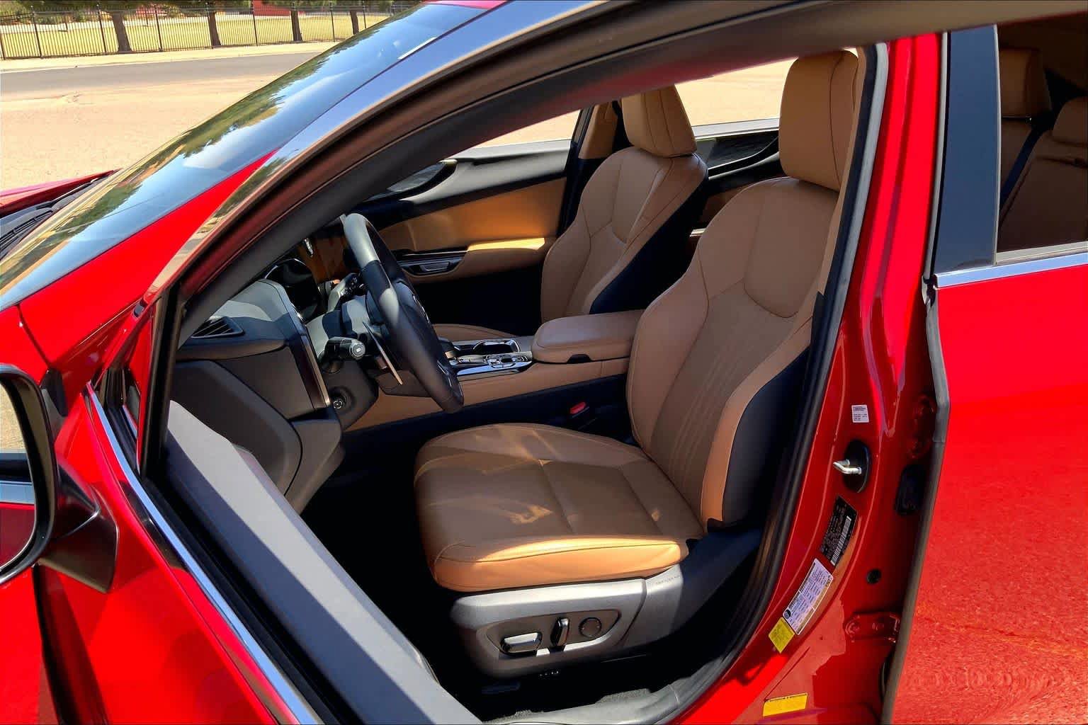 Used 2023 Lexus NX 350 AWD image 8