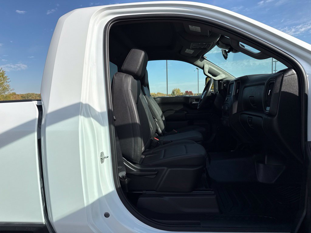 Used 2026 Chevrolet Silverado 2500 W/T w/ Snow Plow Prep/Camper Package AWD/4WD image 11