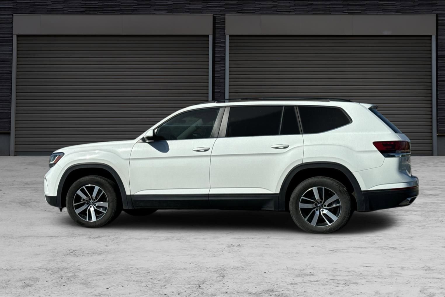 Used 2023 Volkswagen Atlas SE image 7