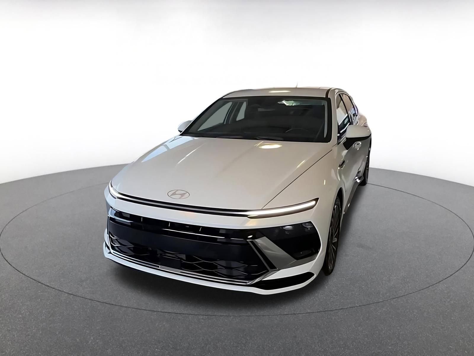 Used 2025 Hyundai Sonata SEL image 8