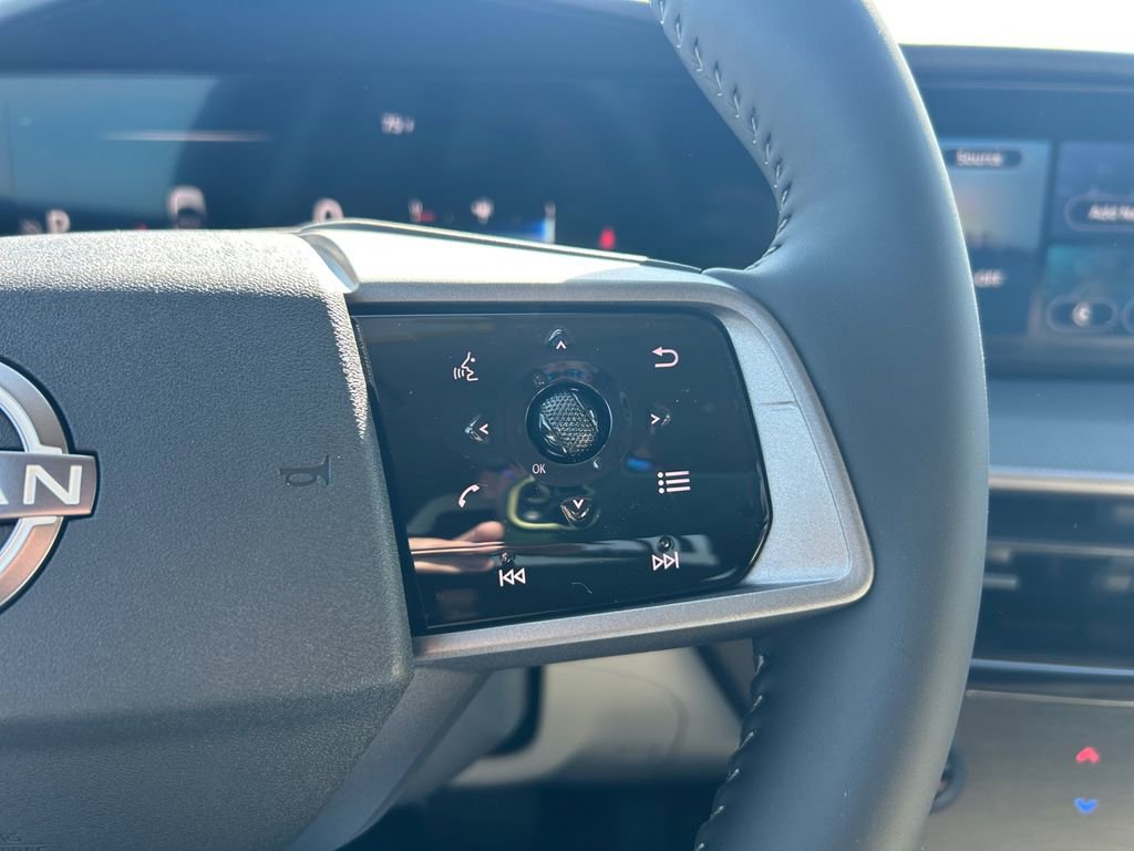 New 2025 Nissan Murano SV w/ Cargo Package image 17