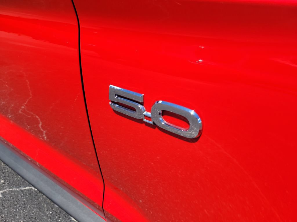 Used 2018 Ford Mustang GT RWD image 9