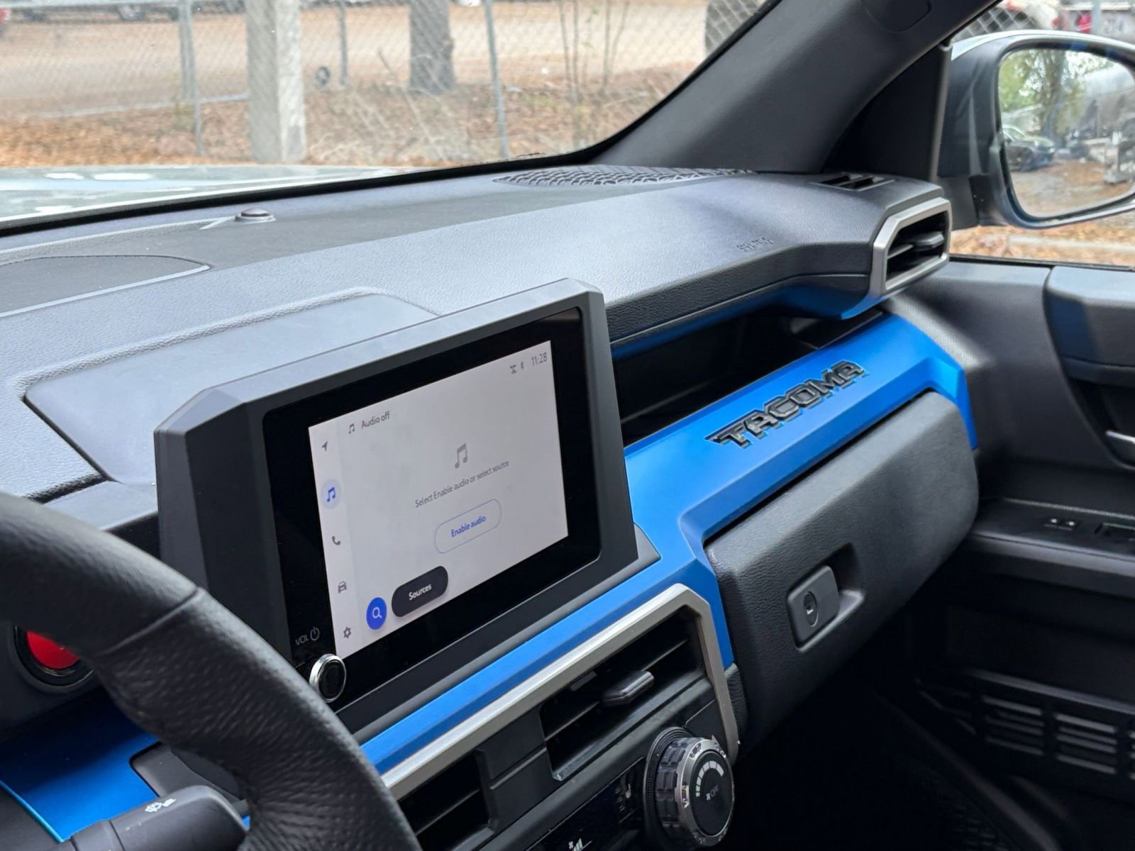 Used 2025 Toyota Tacoma TRD Off-Road image 32