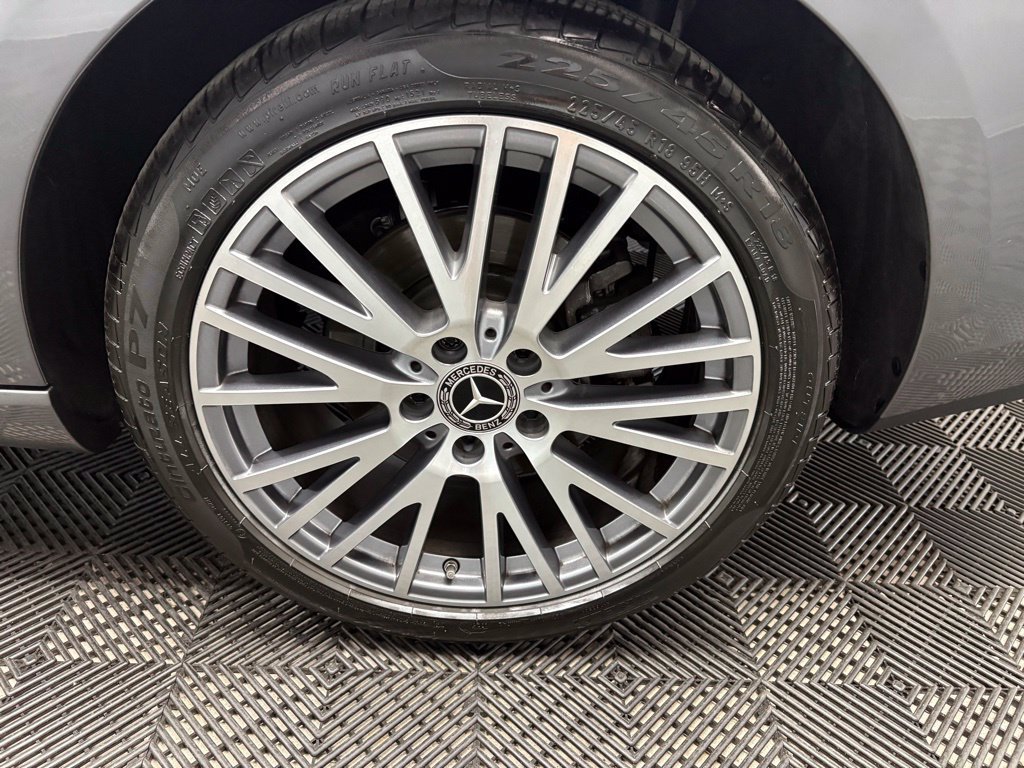 Used 2023 Mercedes-Benz CLA 250 image 18
