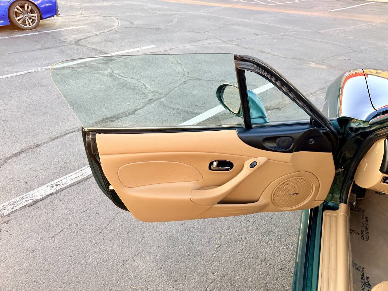 Used 2001 MAZDA MX-5 Miata LS image 15