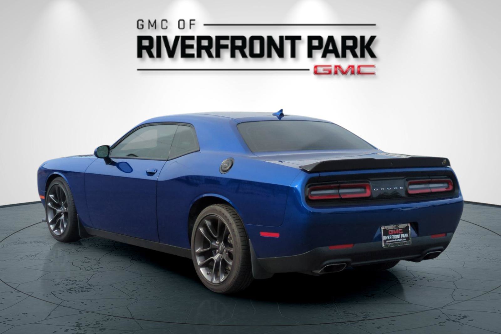 Used 2022 Dodge Challenger R/T Scat Pack RWD image 5