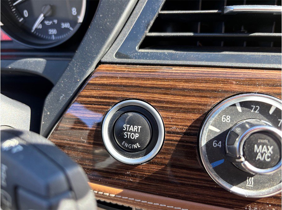 Used 2015 BMW Z4 sDrive35i image 24