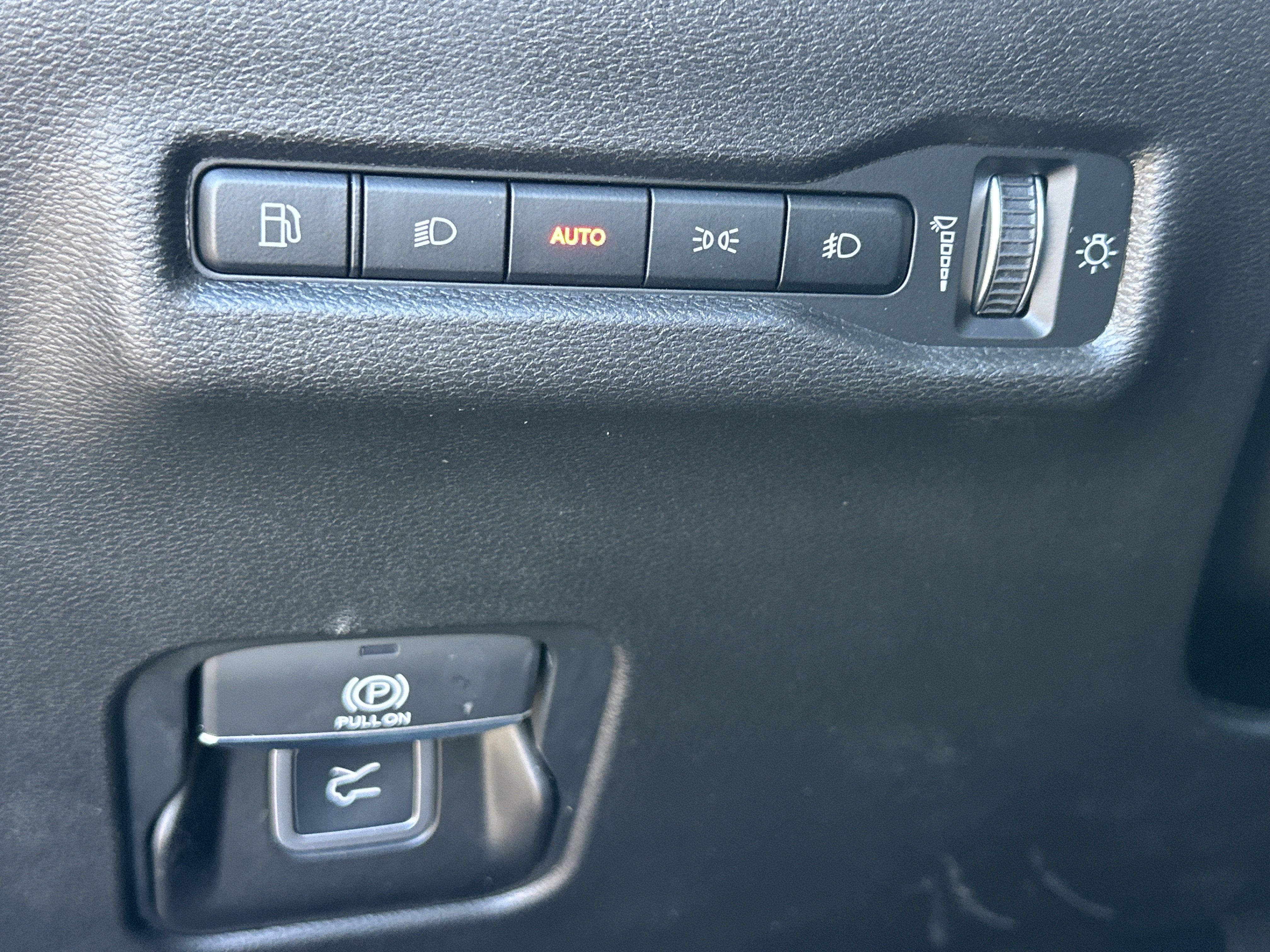 New 2026 Jeep Cherokee Laredo AWD/4WD image 11