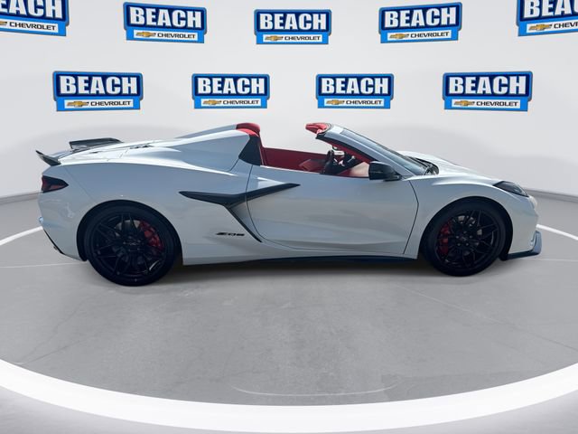 Used 2024 Chevrolet Corvette Z06 image 9