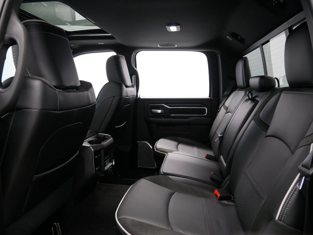 New 2026 RAM 3500 Laramie AWD/4WD image 14