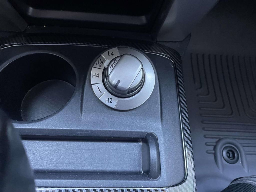 Used 2019 Toyota 4Runner SR5 image 40