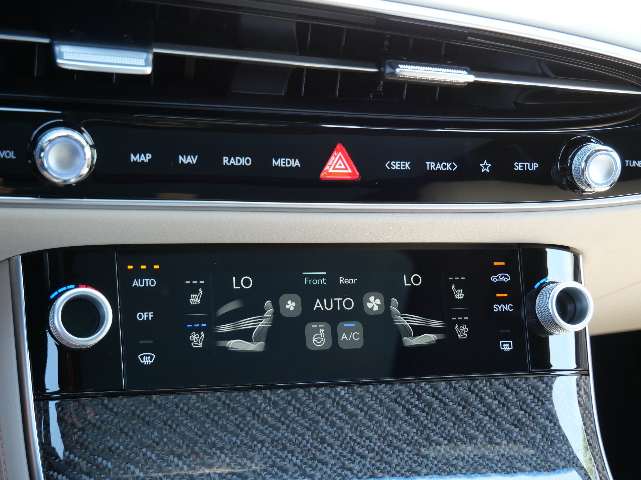 New 2026 Genesis GV70 3.5T Sport Prestige AWD/4WD image 19