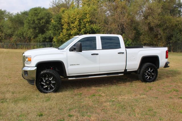 Used 2017 GMC Sierra 2500 4x4 Crew Cab image 3