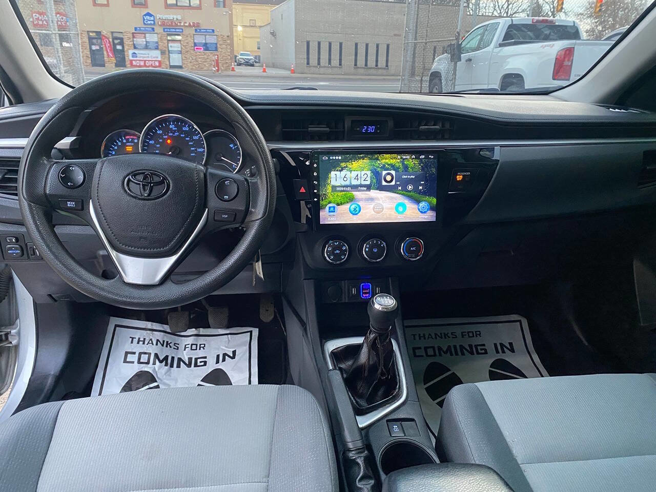 Used 2014 Toyota Corolla L FWD image 13