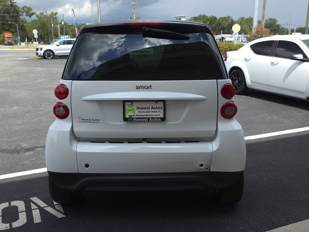 Used 2013 smart fortwo pure RWD image 6