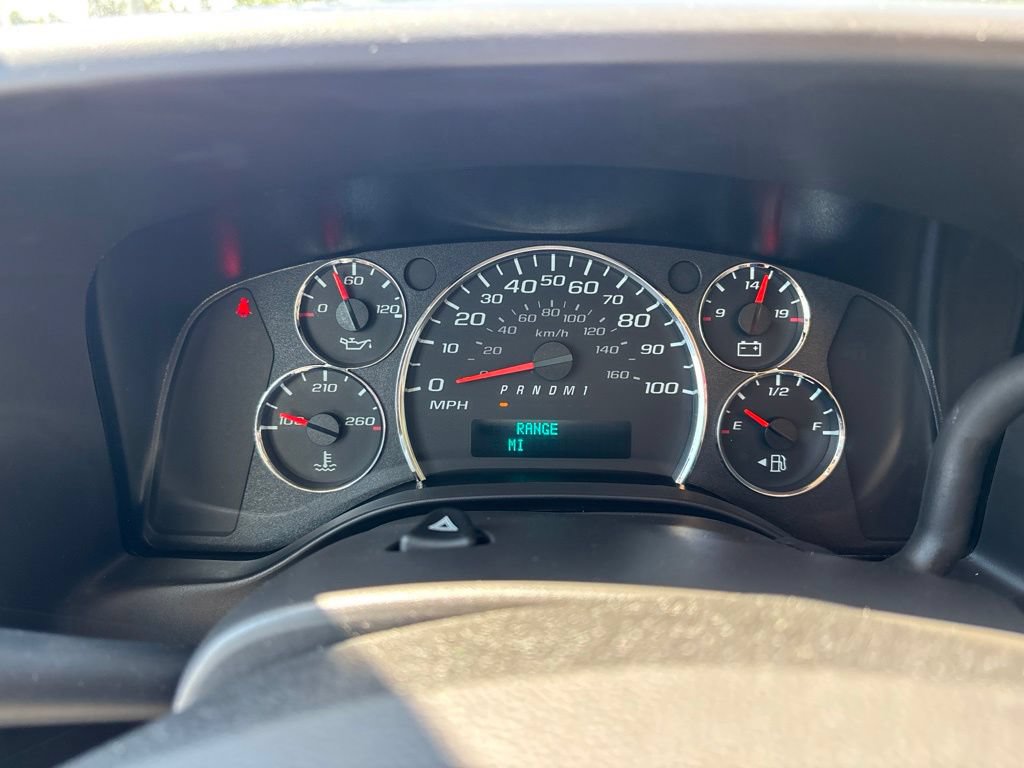 New 2026 Chevrolet Express 4500 w/ Power Convenience Package RWD image 7