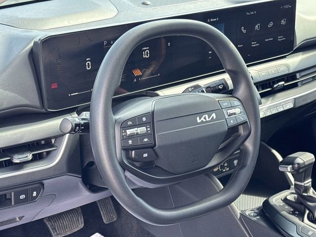 Certified 2025 Kia K4 LXS image 17