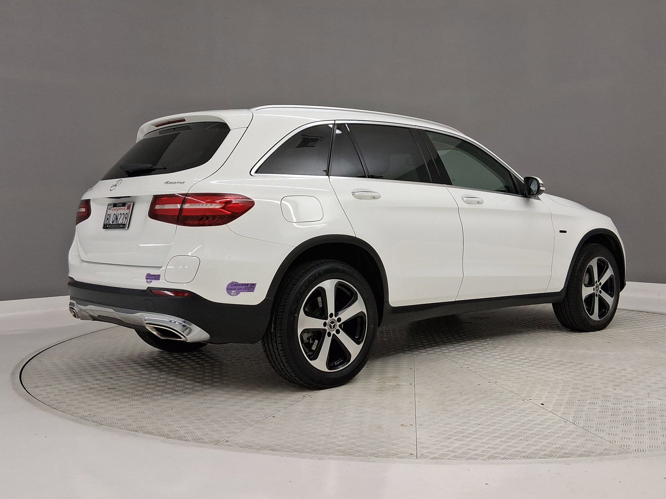 Used 2019 Mercedes-Benz GLC 350e 4MATIC image 7