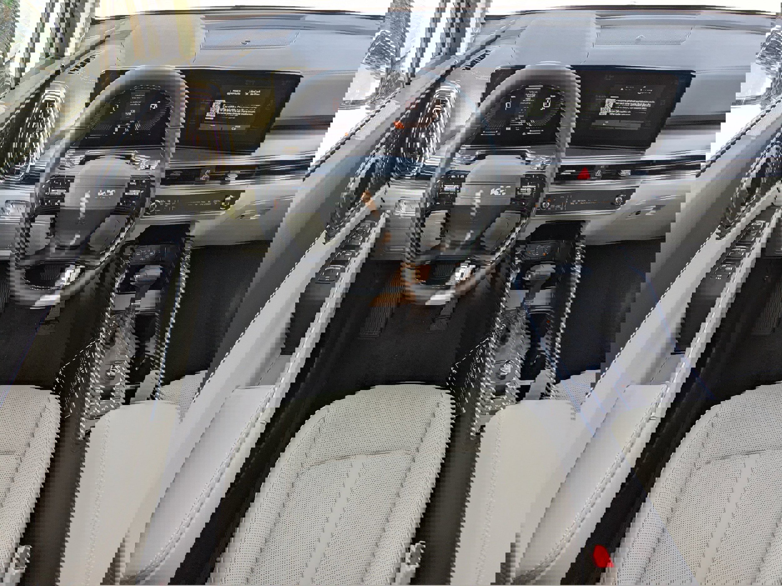 New 2026 Kia Sorento S image 8