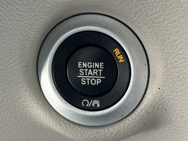 Used 2019 Chrysler Pacifica Touring-L Plus FWD image 41