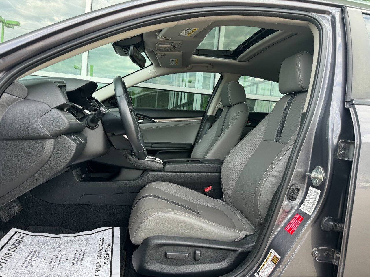 Used 2020 Honda Civic EX-L image 17