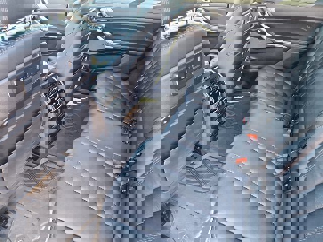 Used 2019 BMW X7 xDrive40i w/ Premium Package image 13