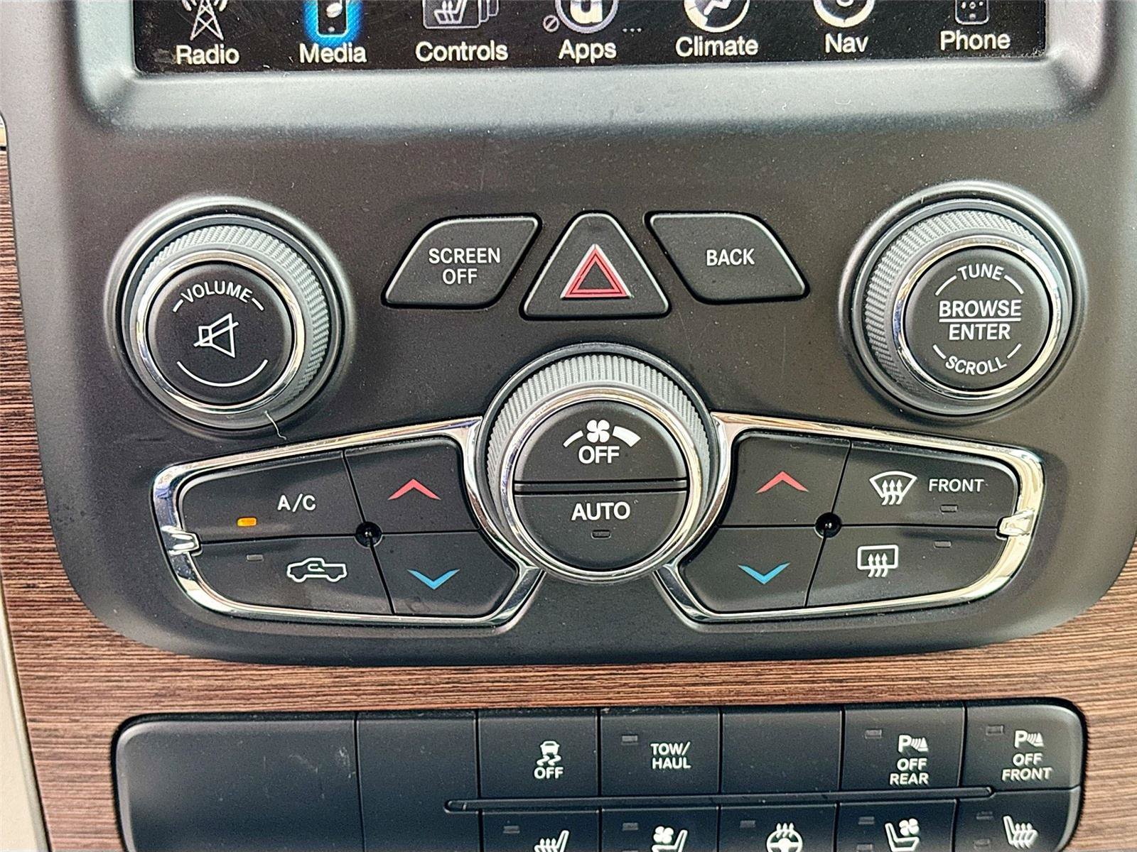Used 2015 RAM 1500 Laramie w/ Convenience Group RWD image 15