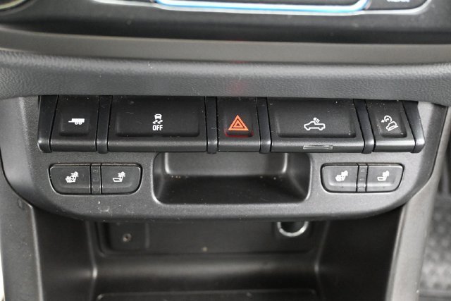 Used 2016 Chevrolet Colorado Z71 AWD/4WD image 23