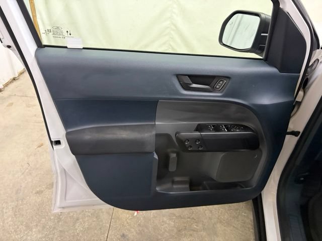 Used 2022 Ford Maverick XL FWD image 26