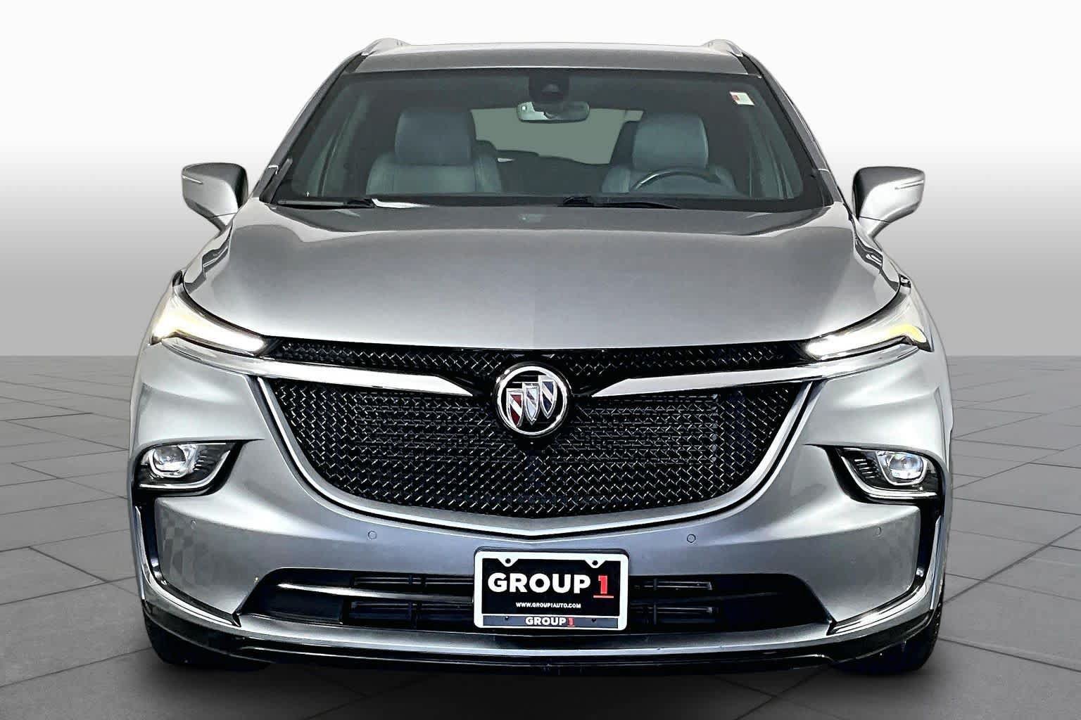 Certified 2023 Buick Enclave Essence w/ Sport Touring Edition FWD image 4
