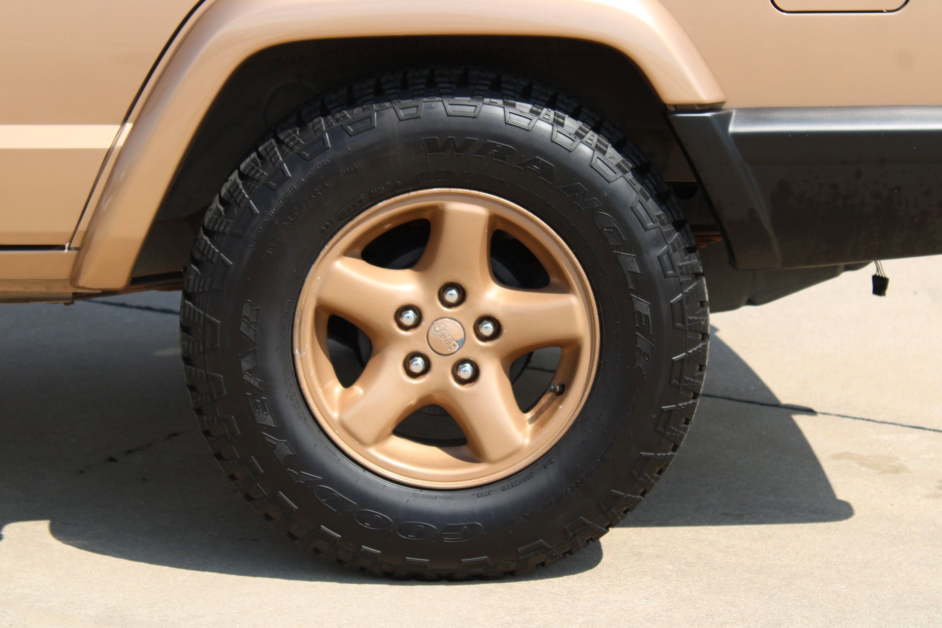 Used 1999 Jeep Cherokee Sport AWD/4WD image 37