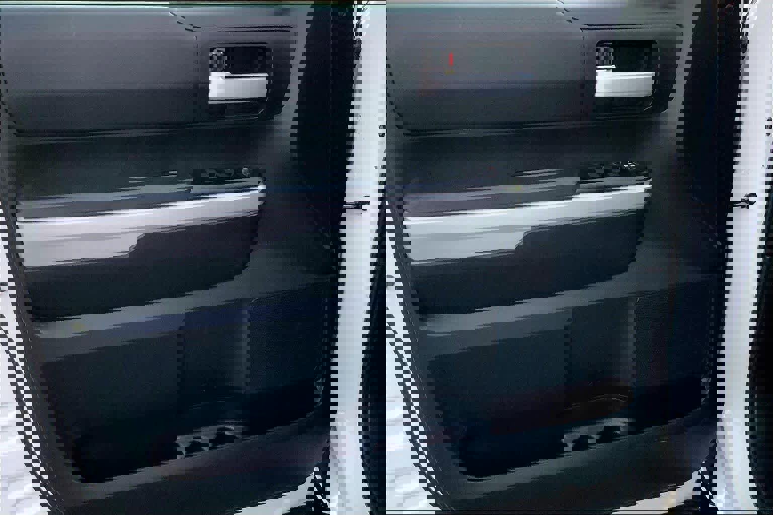 Used 2021 Toyota Tundra SR5 w/ SR5 Upgrade Package image 21