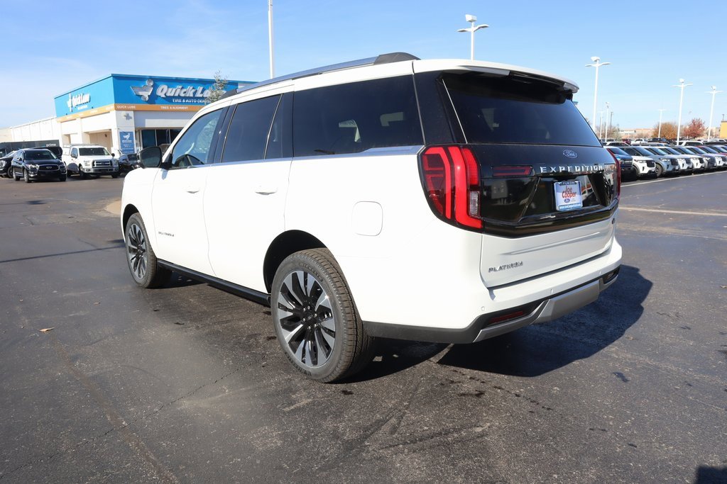 New 2025 Ford Expedition Platinum w/ Driver's Package image 25