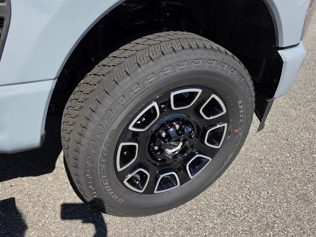 New 2026 Ford F350 Platinum image 15