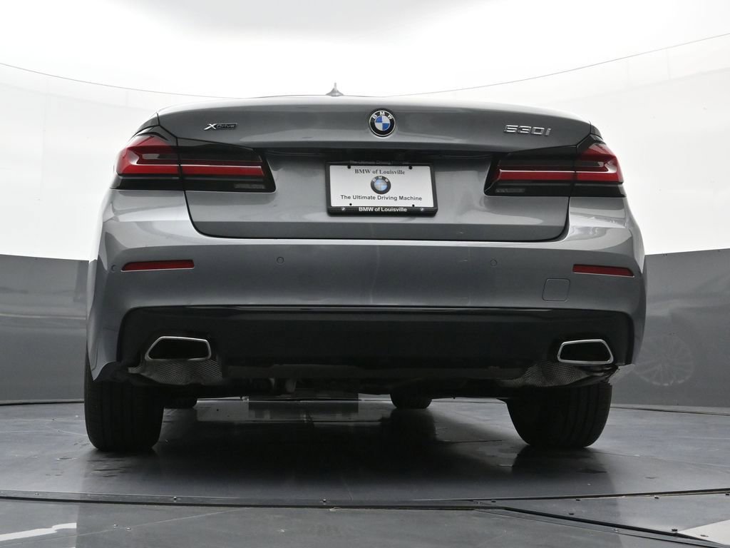 Used 2023 BMW 530i xDrive AWD/4WD image 25