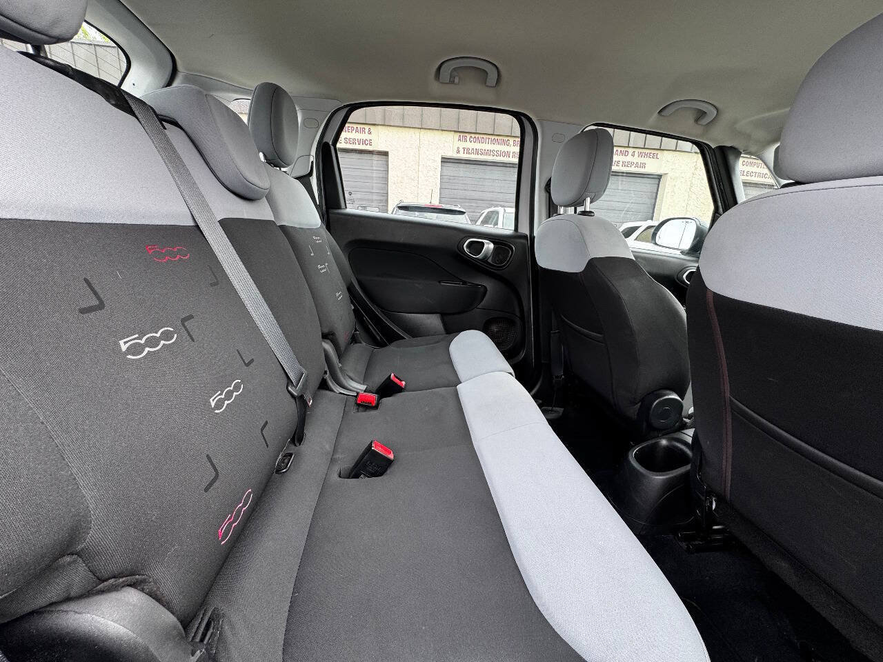 Used 2015 FIAT 500L Pop FWD image 12