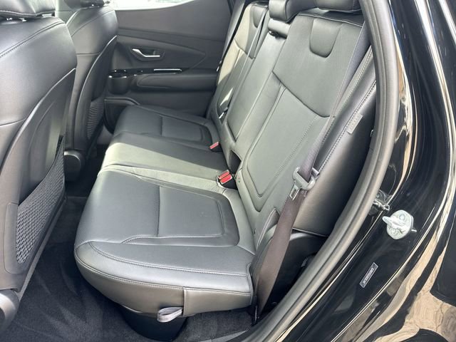 Used 2025 Hyundai Santa Cruz Limited image 28