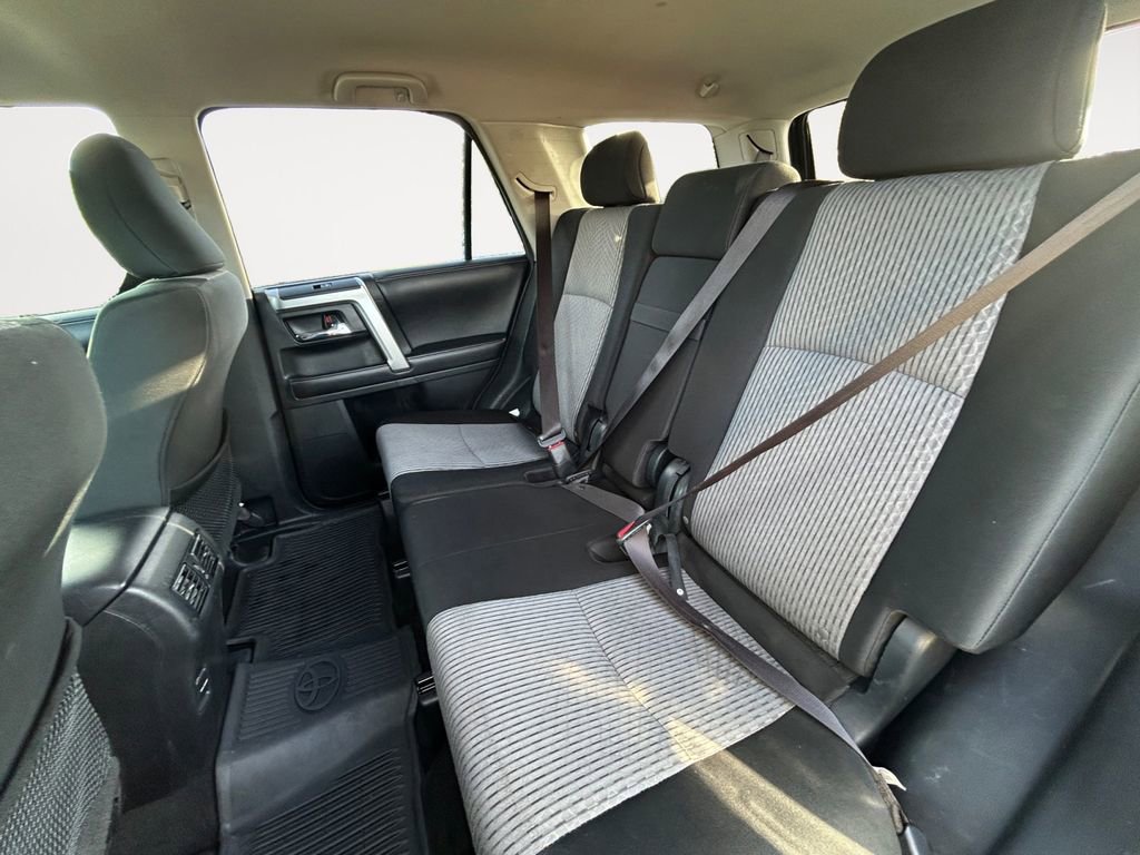 Used 2019 Toyota 4Runner SR5 Premium image 12