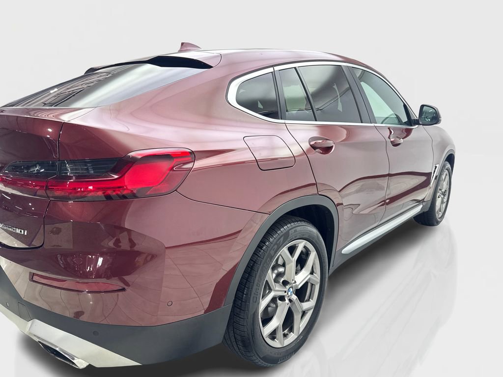 Used 2022 BMW X4 xDrive30i w/ Premium Package image 13